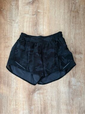 Lululemon Hotty Hot 4” Running Shorts